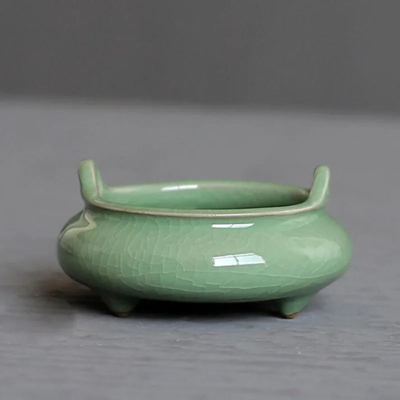 Longquan Celadon Aroma Burner Ceramic Tripod Buddha Crafts Sandalwood Incense Burner for Living Room Home Decor
